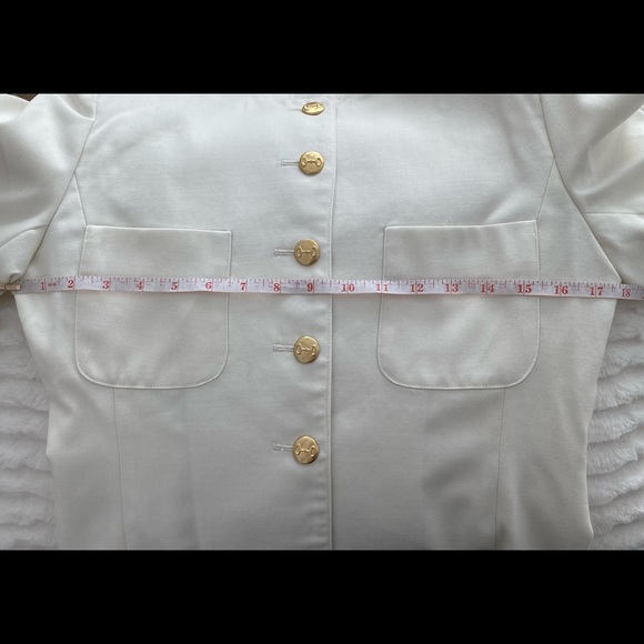 Vintage Inspired Ivory White Blazer - Picture 12 of 12